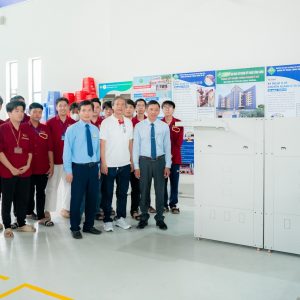 Tiếp nhận thiết bị tài trợ phục vụ đào tạo và nghiên cứu khoa học